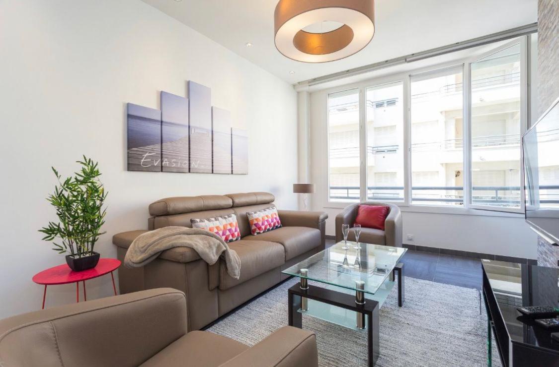 Royal Apartment Near The Beaches Nizza Exterior foto